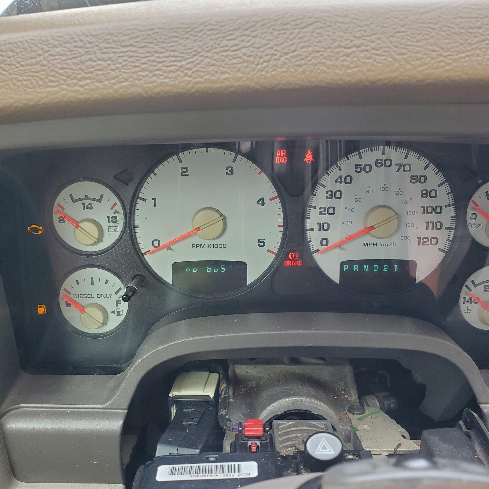 03 dodge 3500 dash no bus.jpg
