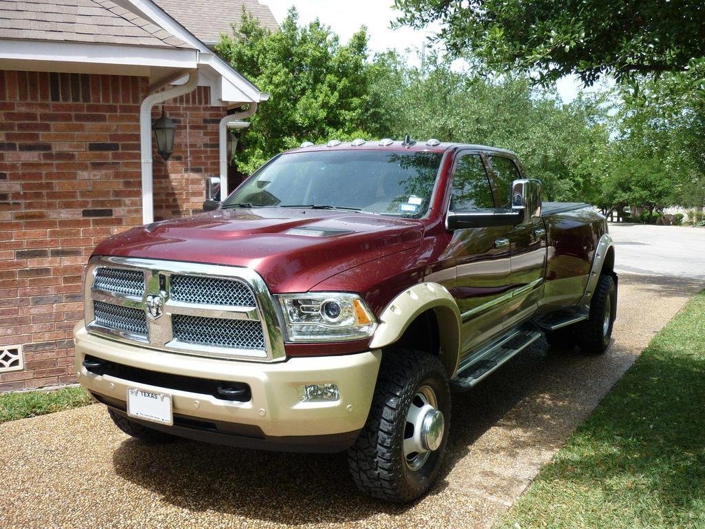 160_2016RAM3500.jpg