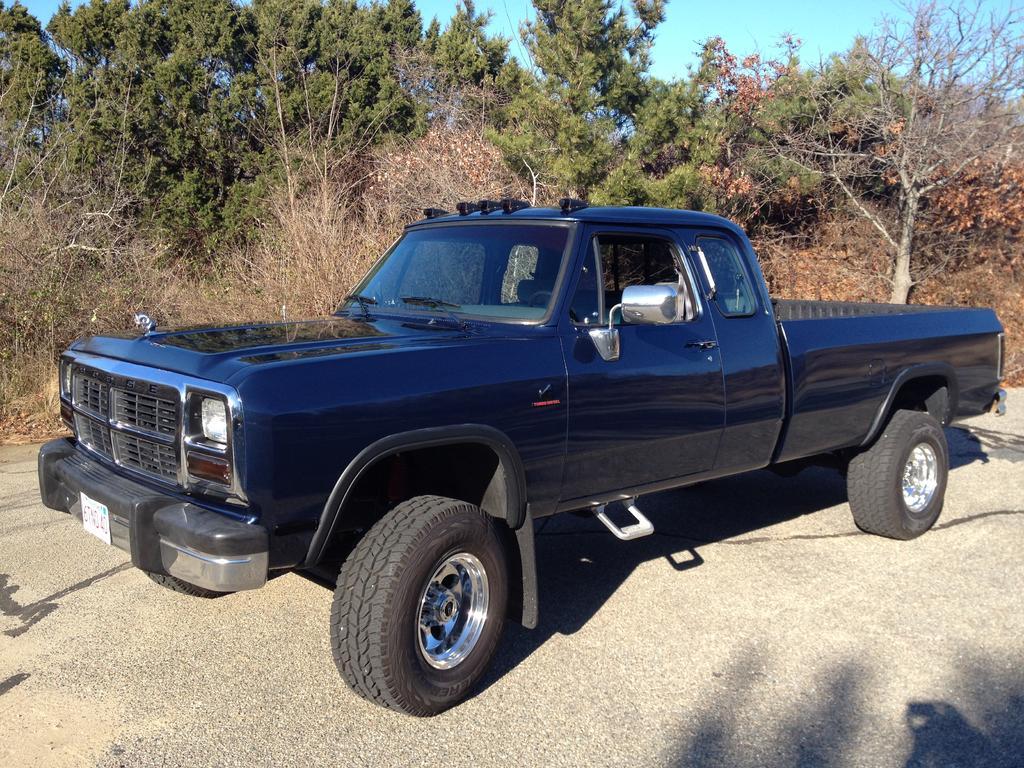 1993 Dodge W250 Cummins 4x4.jpg
