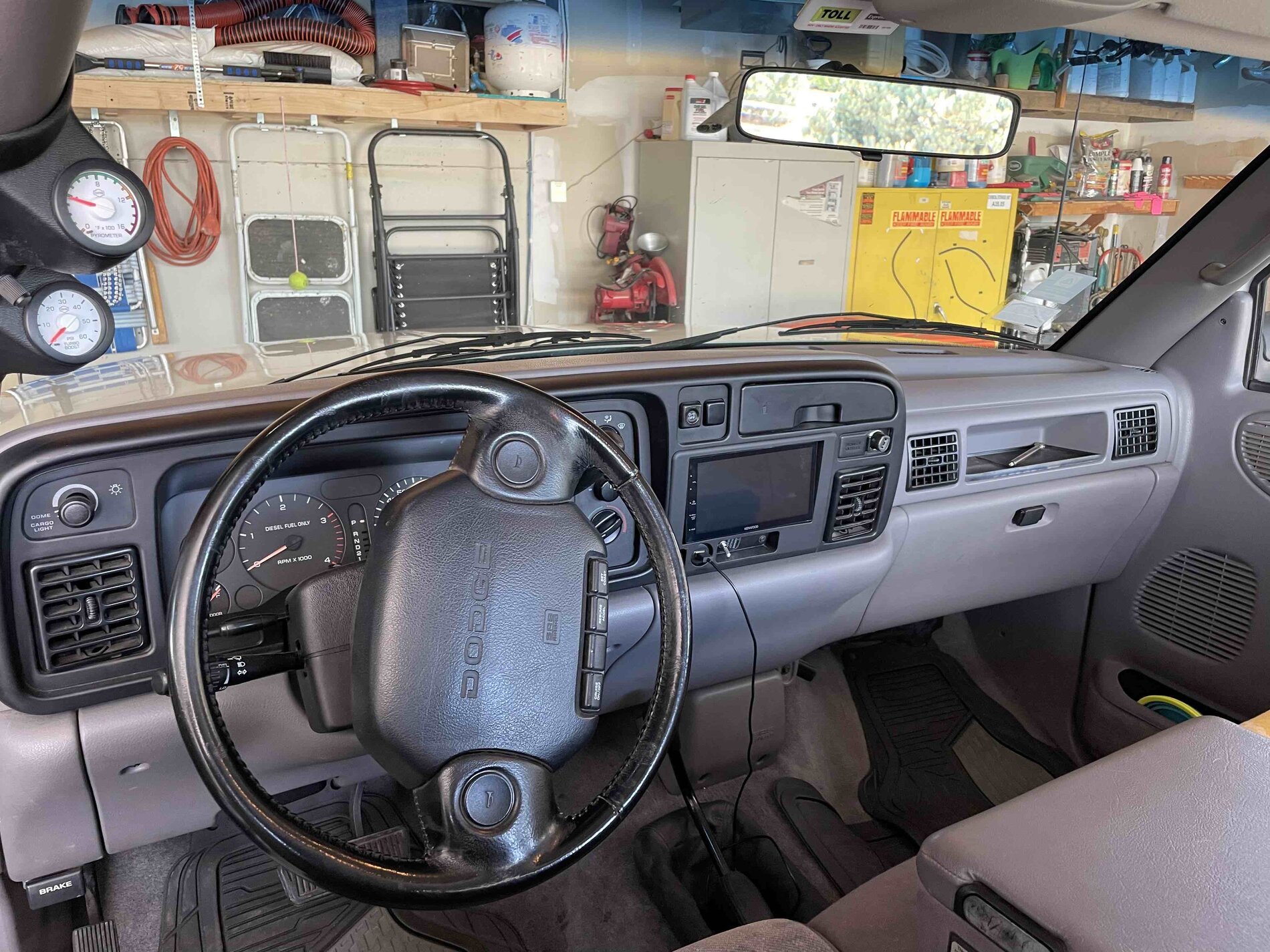 1996 Interior.JPG