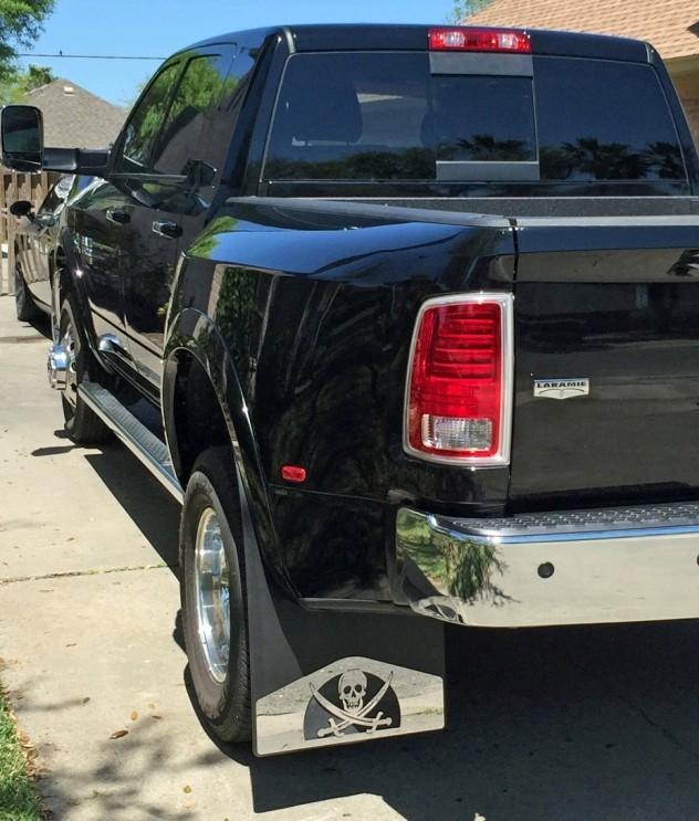 2015 Dodge 3500 Dually 4x4 with jolly roger email.jpg