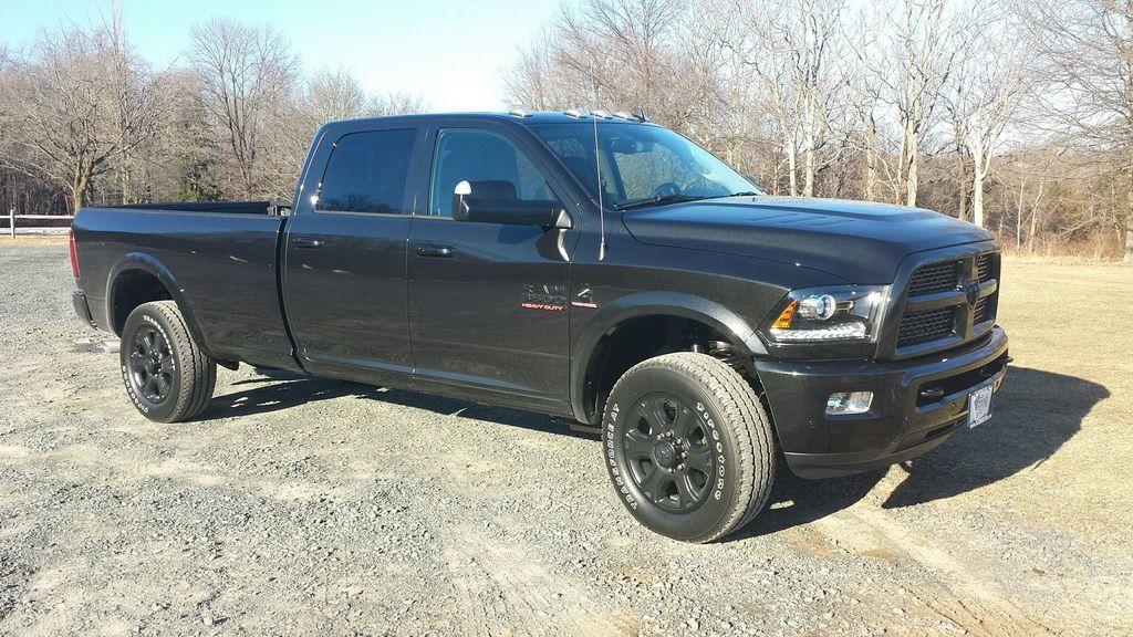 2016-RAM-3500-Black-1.jpg