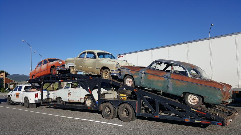 20170623_073336 - Old Fords from MT to ME.jpg