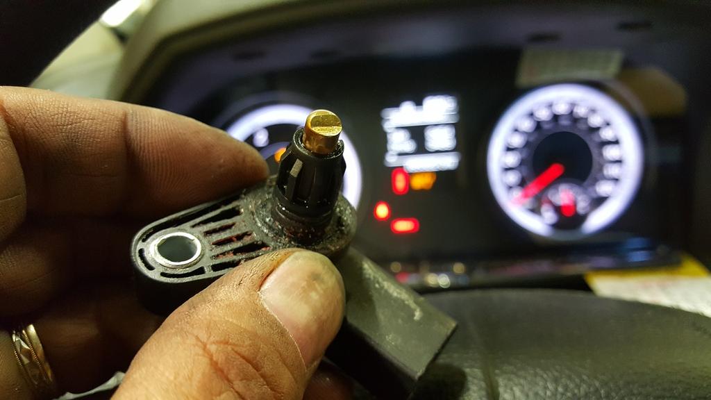 20170730_211416 - failed reverse light switch.jpg