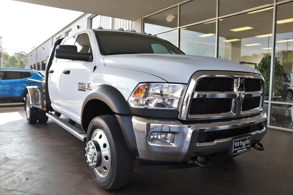 2018_ram_5500_chassis-pic-8366489702226580673-1024x768.jpeg
