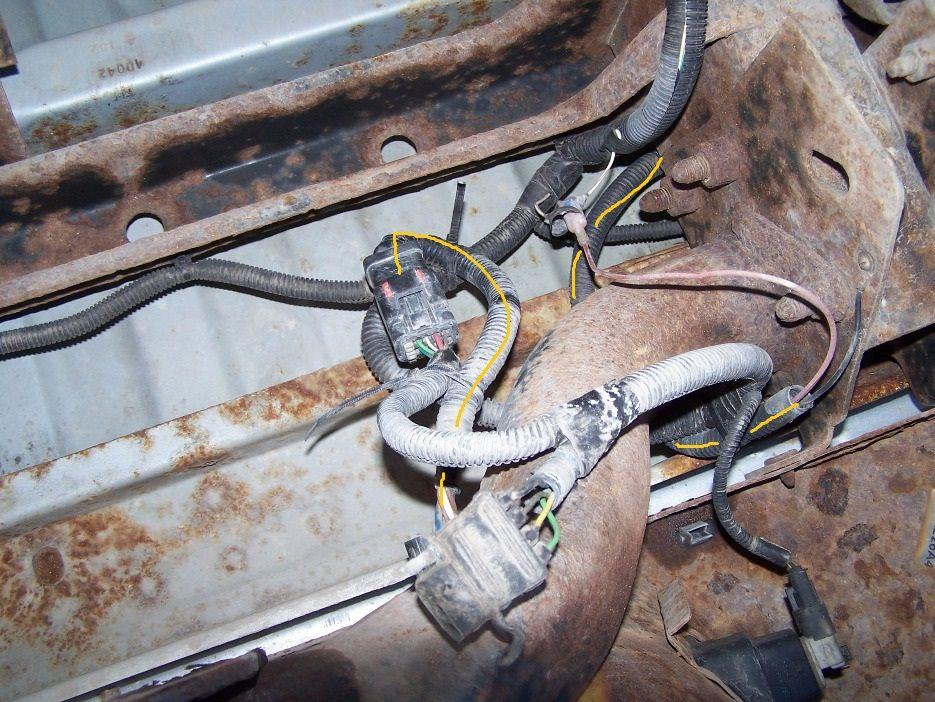 4 pin connector.jpg