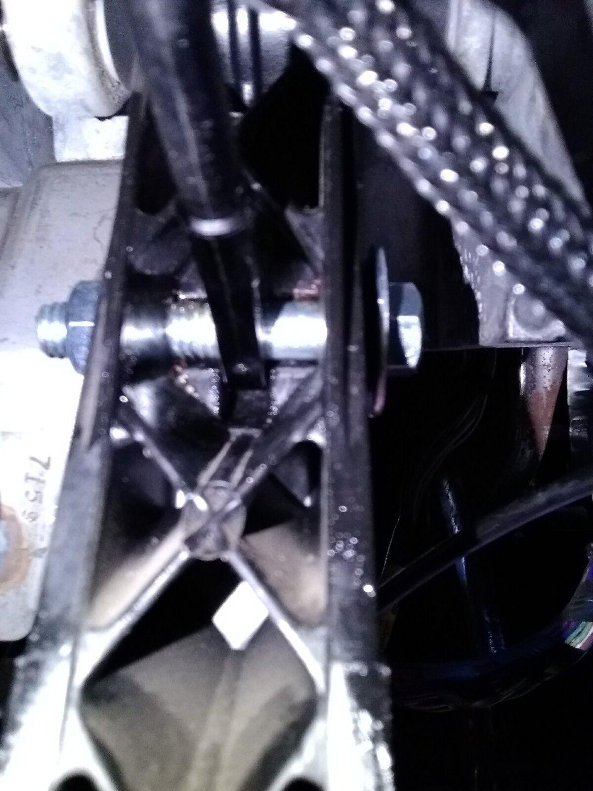 7-16 inch bolt clutch pin replacement.jpg
