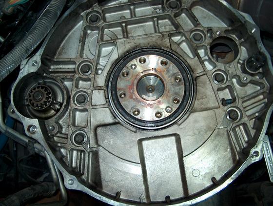 accidently dropped tq converter bolt 001.jpg