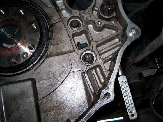 accidently dropped tq converter bolt 002.jpg