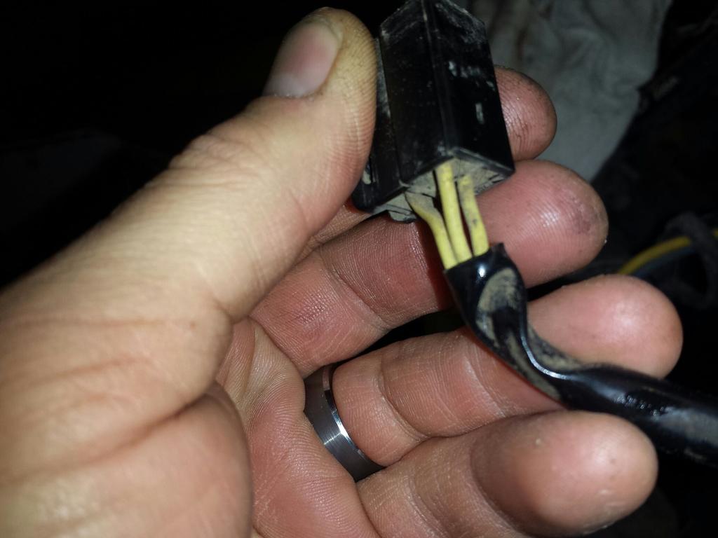 alternator wires.jpg
