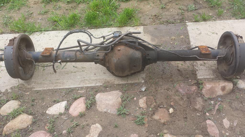 Axle.jpg