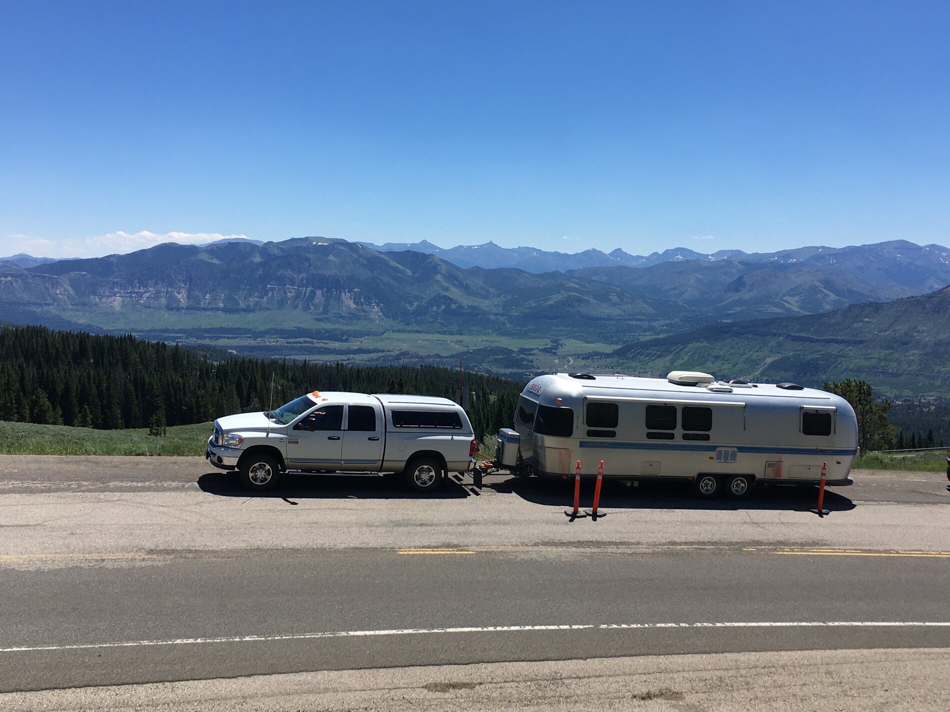 beartooth hwy - wyoming.JPG