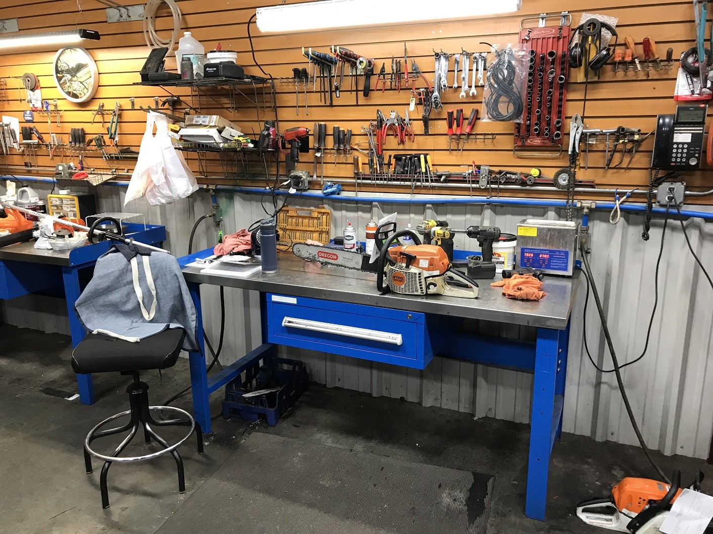 BENCH - Copy.jpg