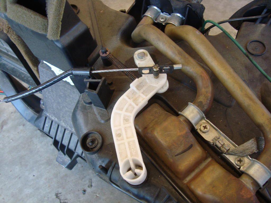 blend door lever.jpg
