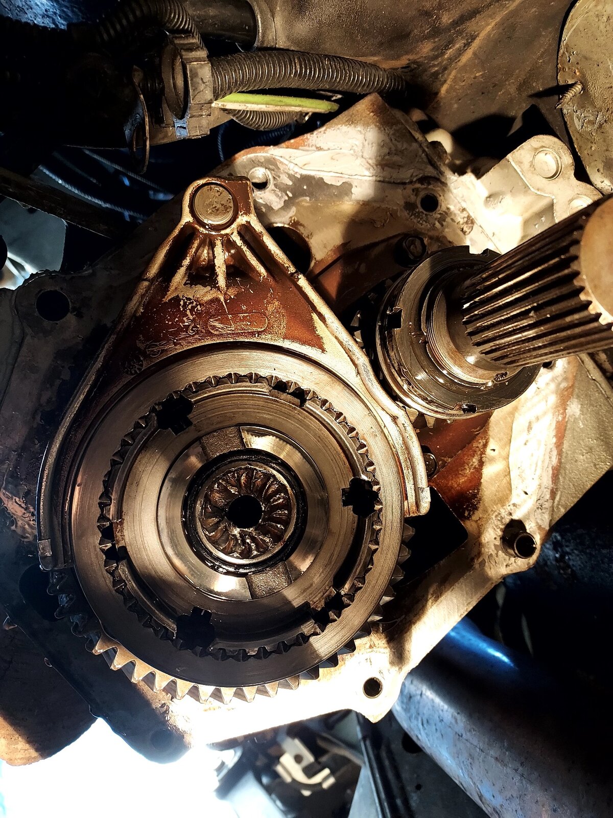 Broken Countershaft NV4500.jpeg