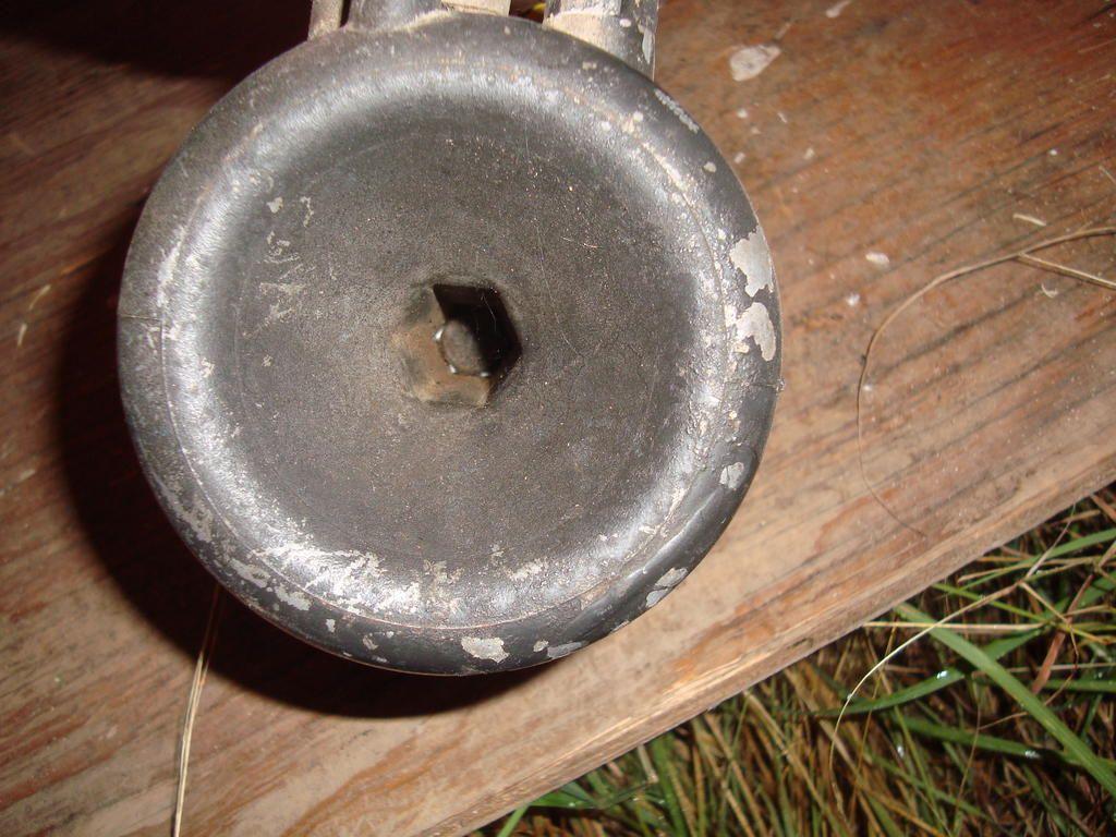 canister bottom.jpg