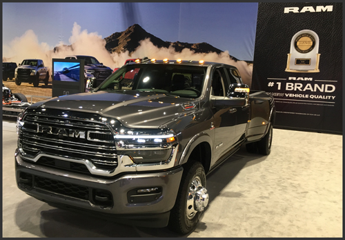 Chicago-Auto-Show-dark-silver-DRW.jpg