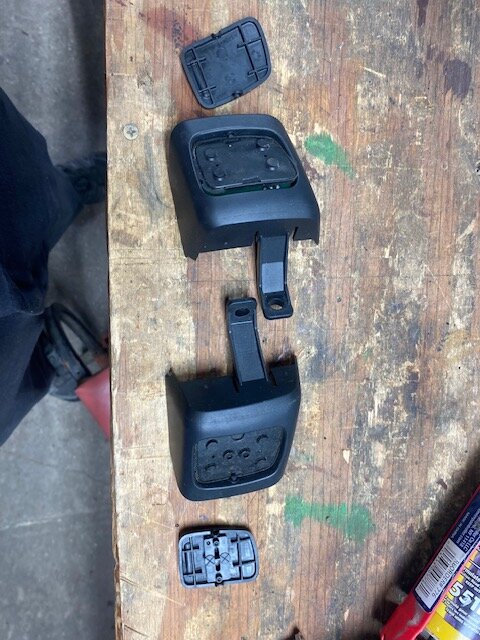 cruise switches 2.jpg