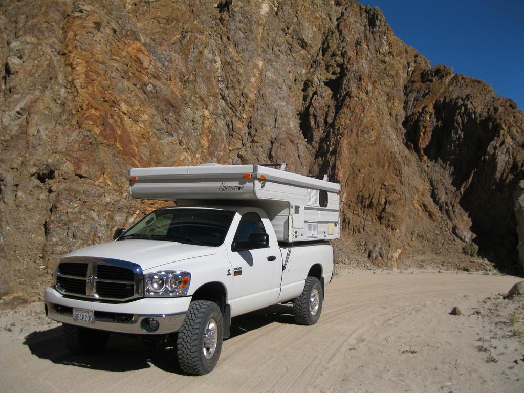 Custom Camper 003.jpg