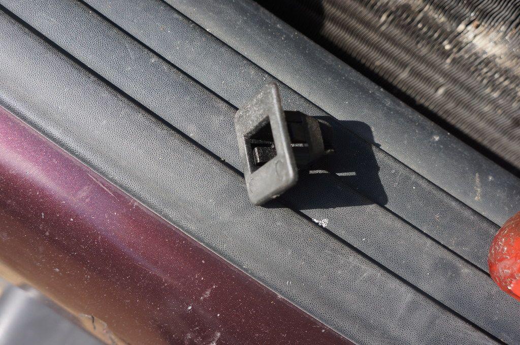 D-alignment-hole-liner.jpg