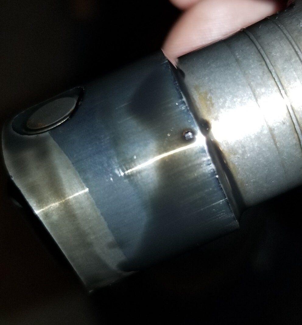 derbis in oil passages.jpg