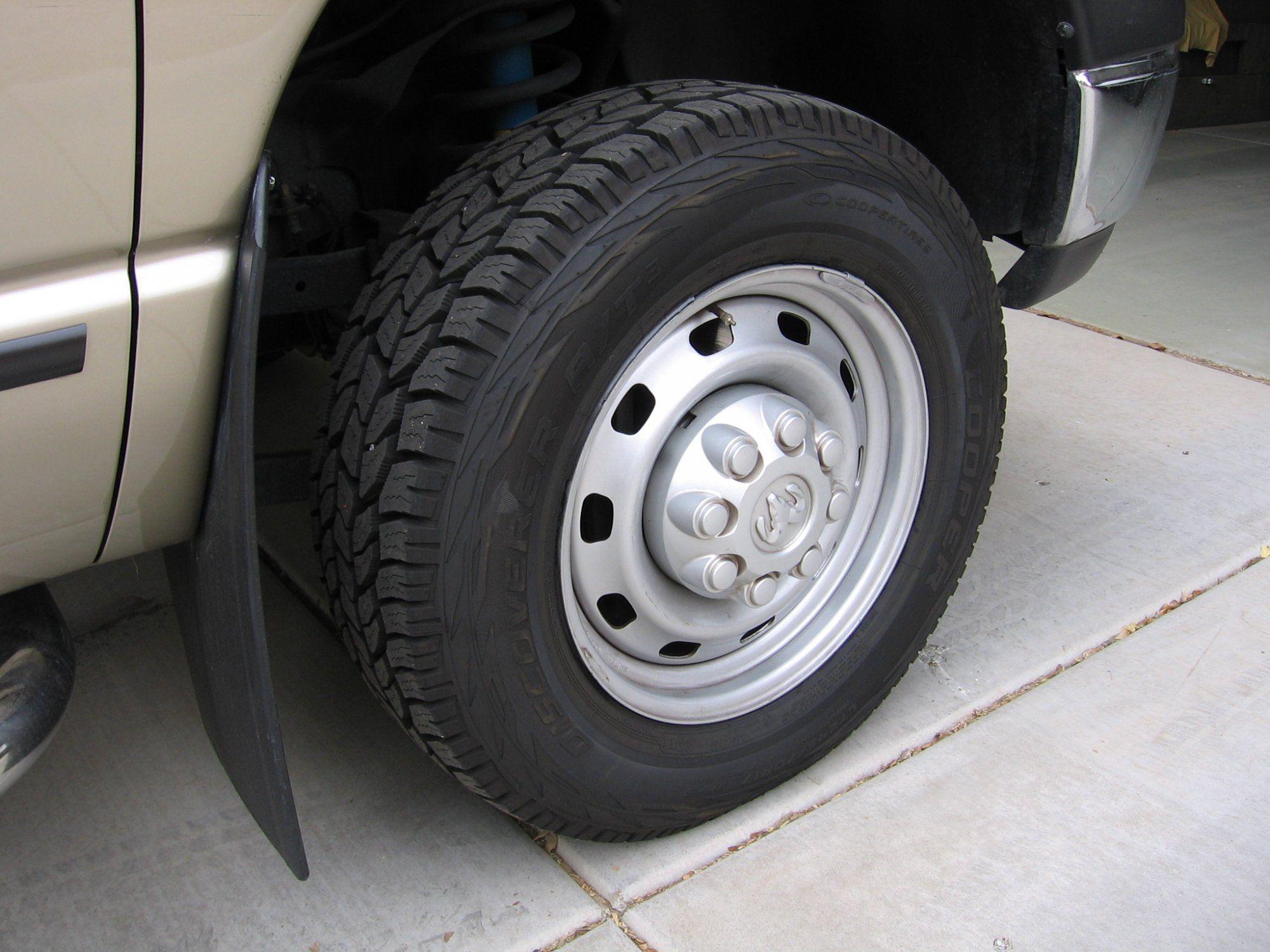 dodge 008.JPG