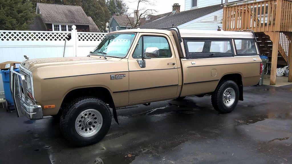 Dodge04.jpg