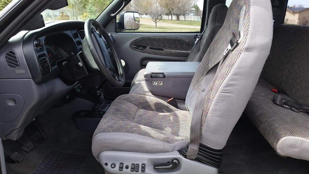 Drivers Seat 1.jpg