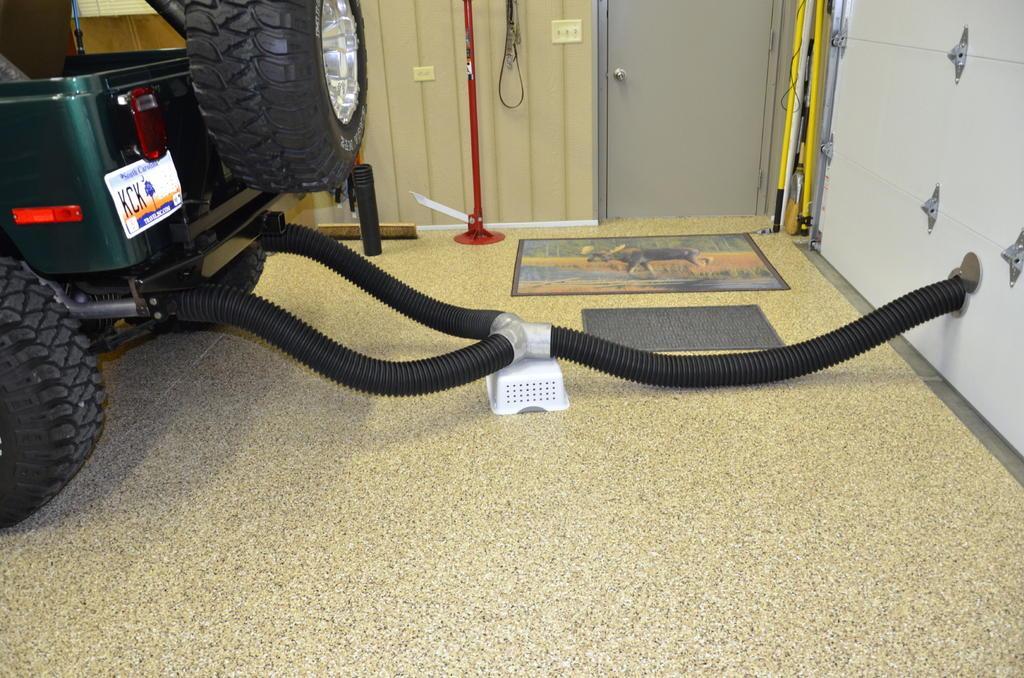 Dual Exhaust Vent Hose.jpg