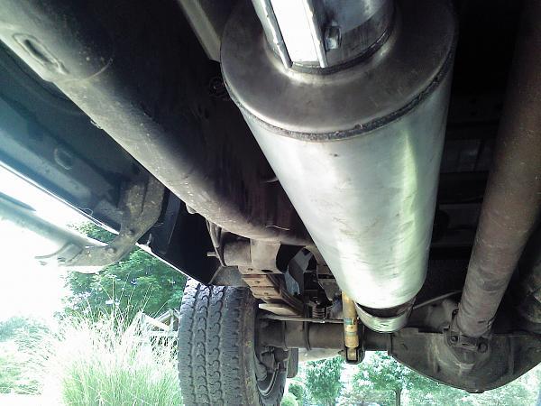 exhaust looking rearward.jpg