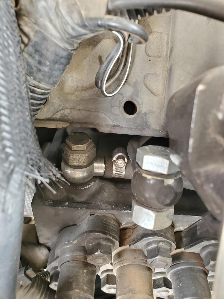 fuel barb installed.jpeg