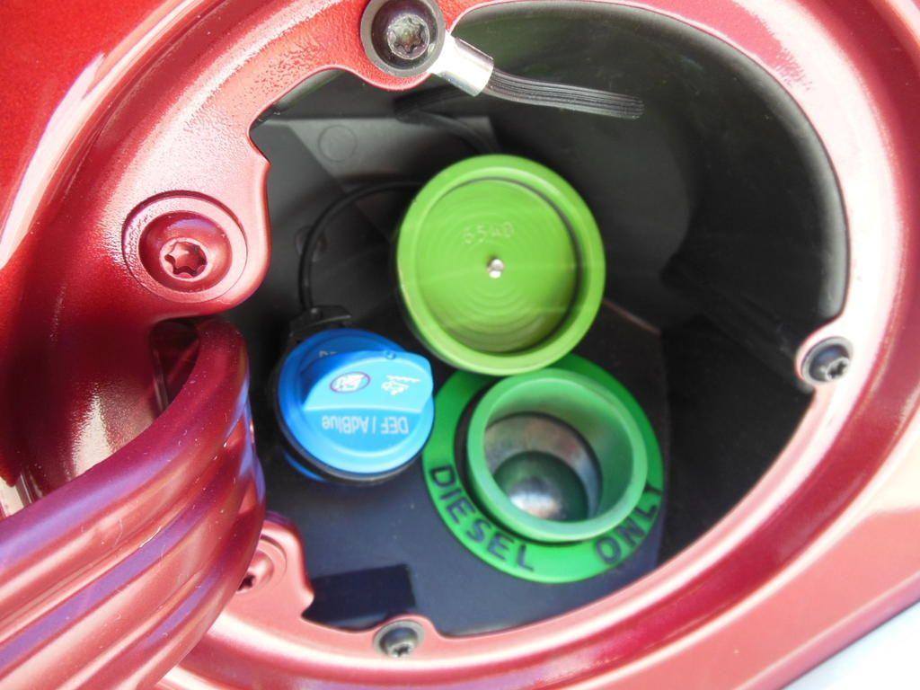 Fuel cap 2.jpg