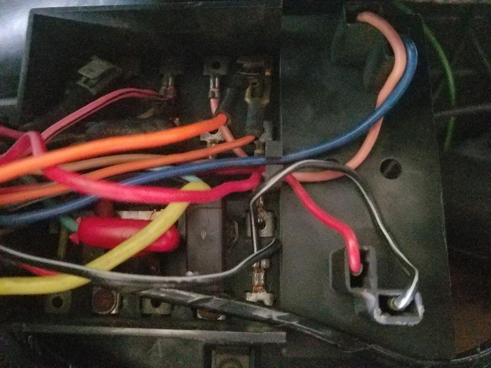 Fuse-Holder-Back.jpg