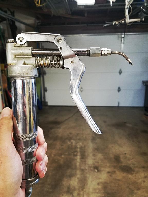 GreaseGun.jpg