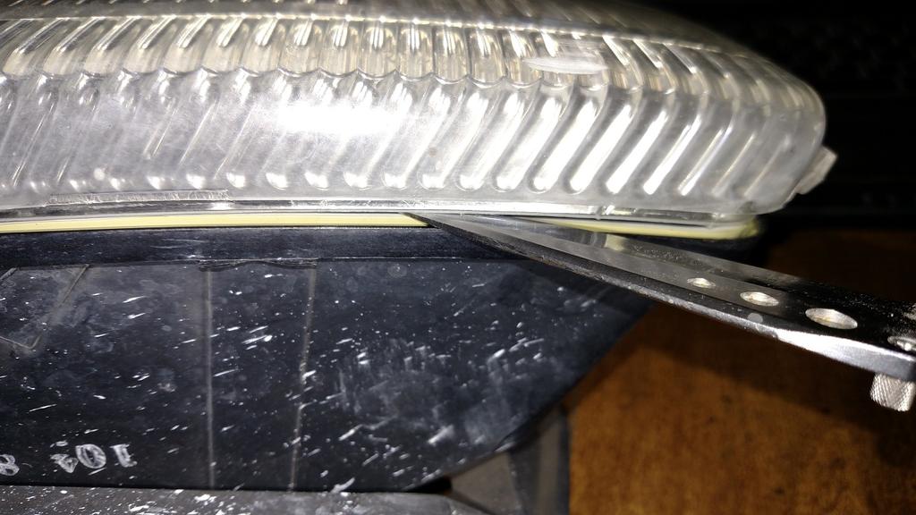 Headlight B.jpg