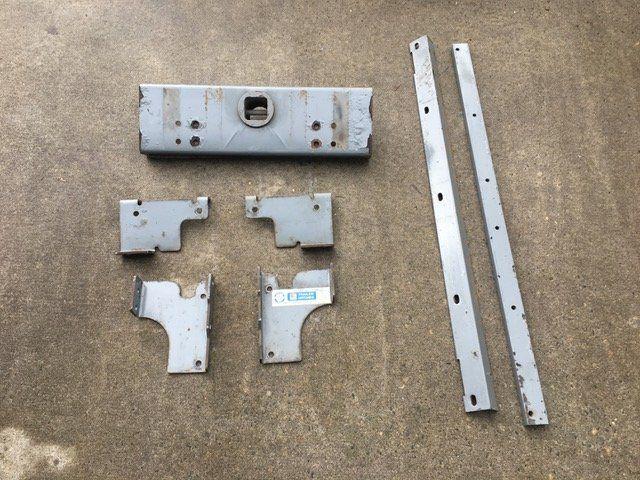 Hitch Hardware 1.jpg