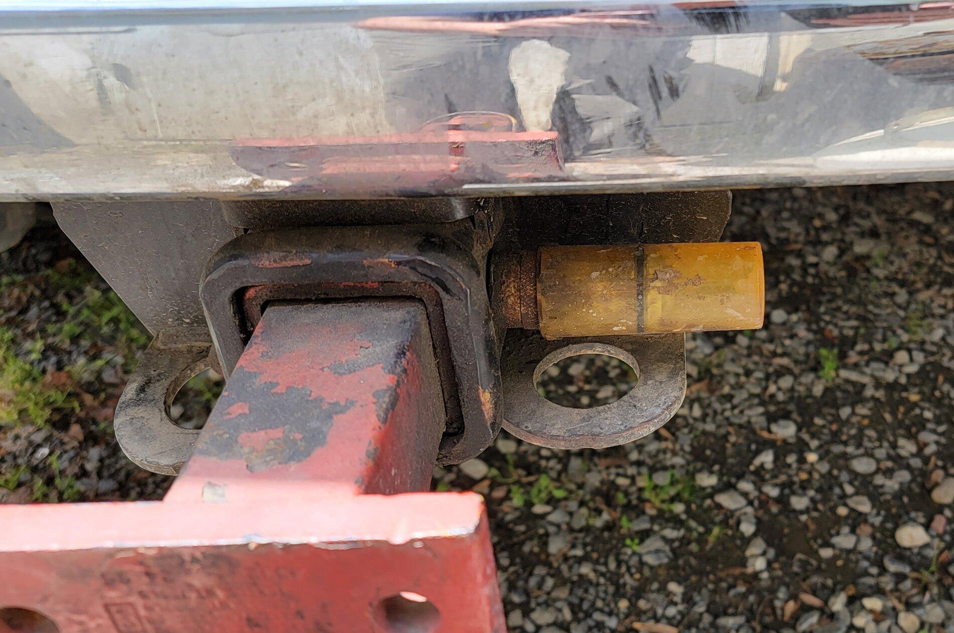 Hitch Pin.jpg