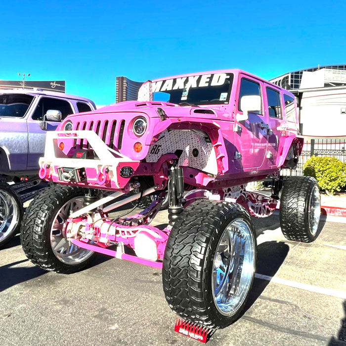 Jeep-Girl-Barbie1.jpg