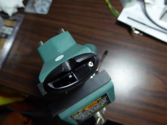 Locking screw.JPG