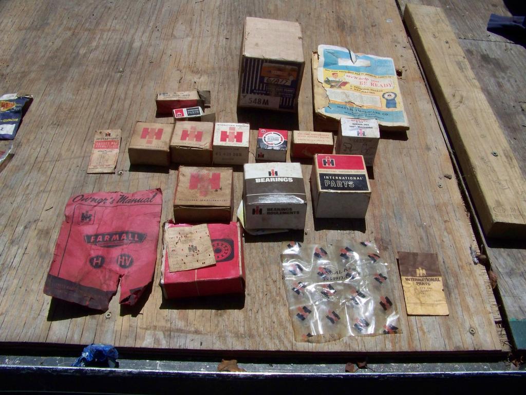 NH INfarmal parts boxes 015.jpg