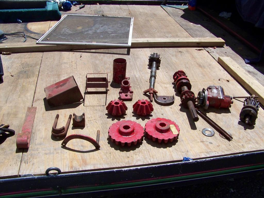 NH INfarmal parts boxes 061.jpg