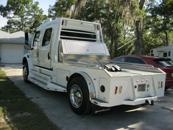 Okie's Freightliner 003.jpg