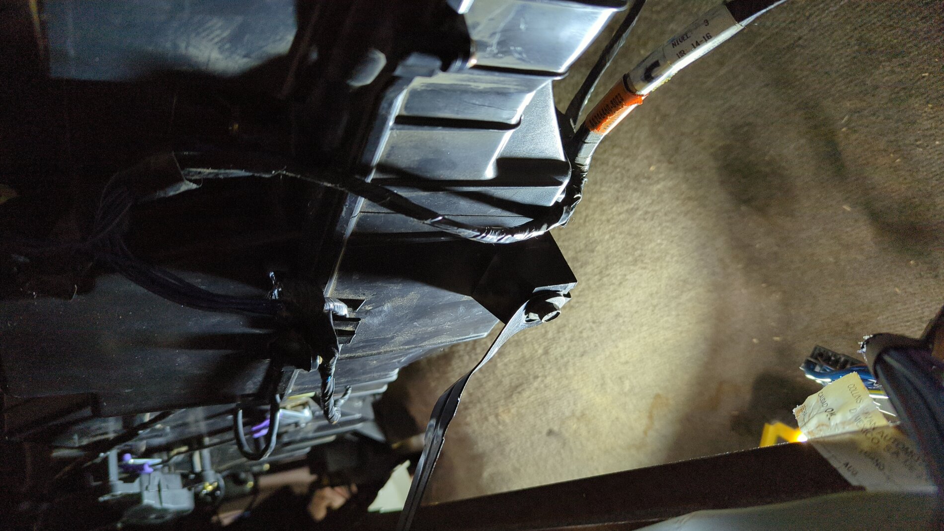 Passenger bracket.jpg