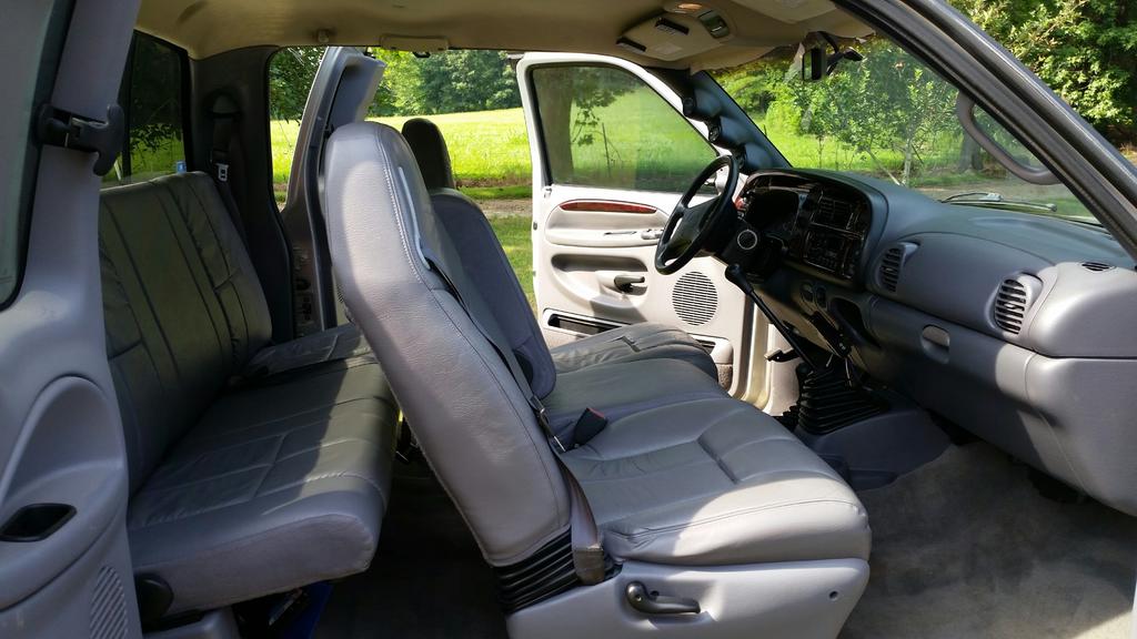 Passenger Interior.jpg