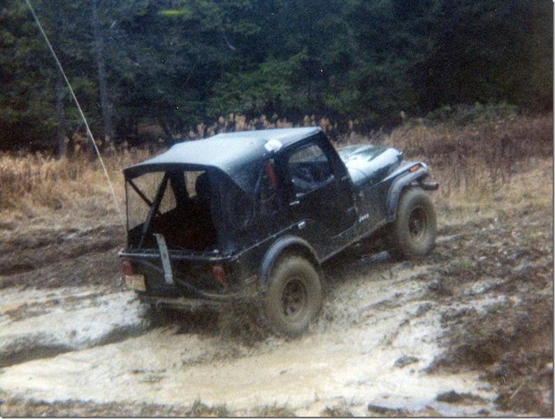 Pipeline in PA 1978 77 CJ-5.jpg