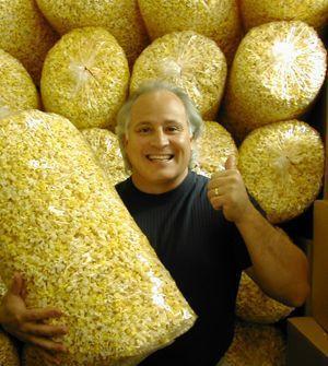 POPCORNTHUMBSUP.JPG