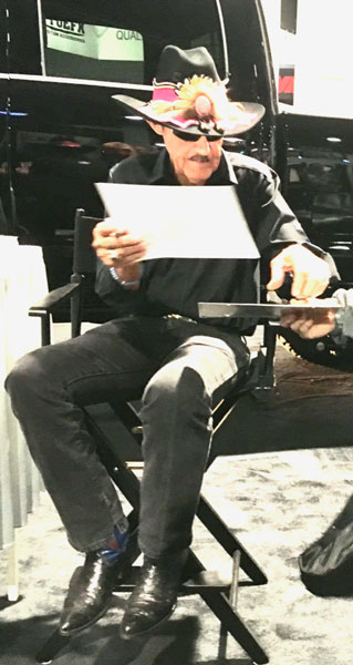 Richard-Petty-at-SEMA-2022.jpg