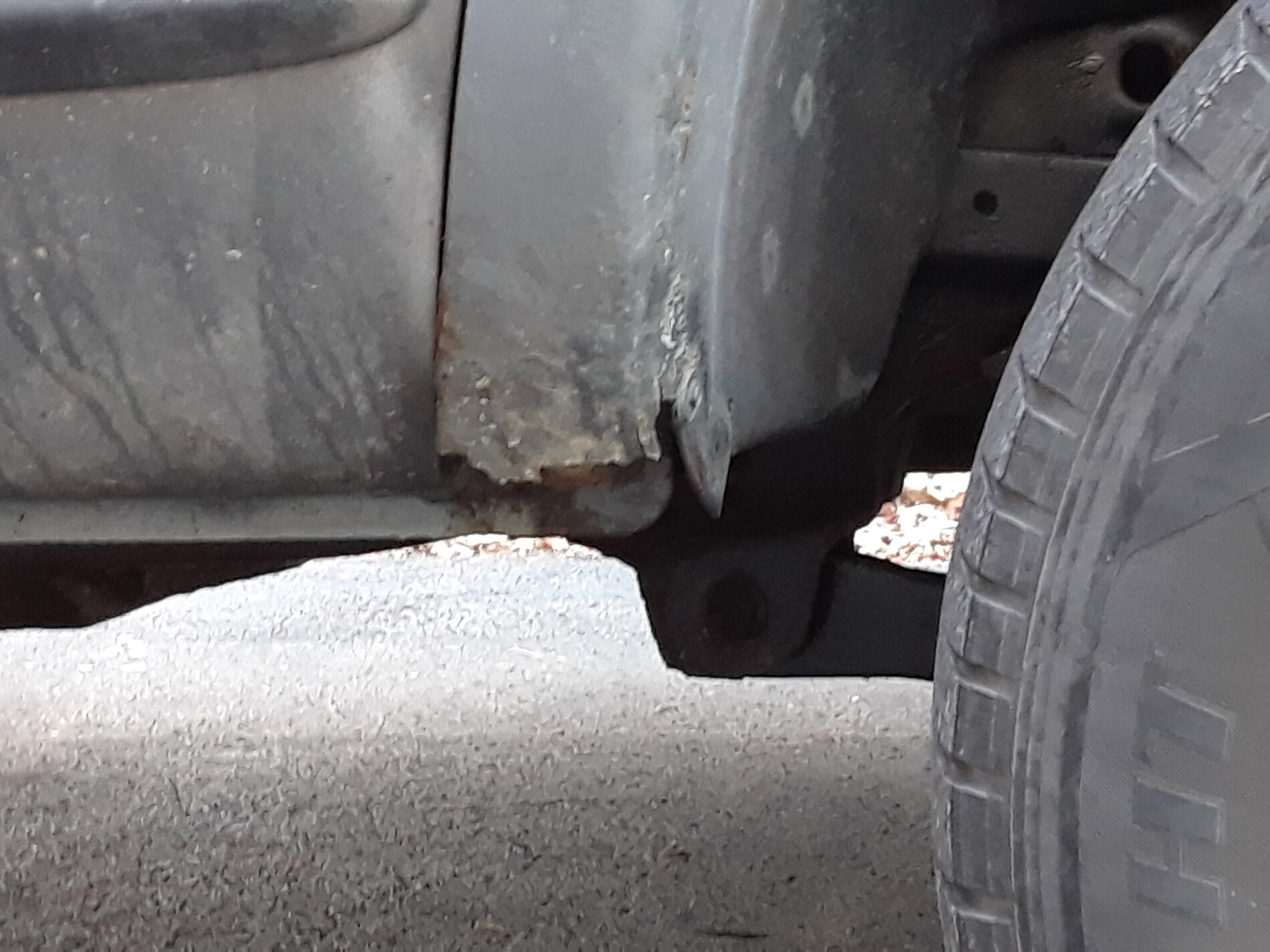 Right front fender.jpg