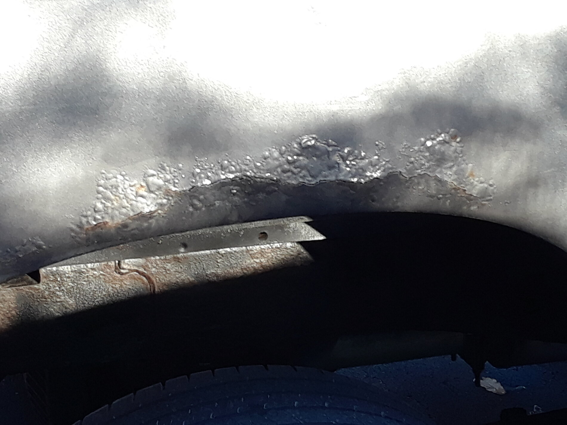 Right rear wheelwell close up.jpg