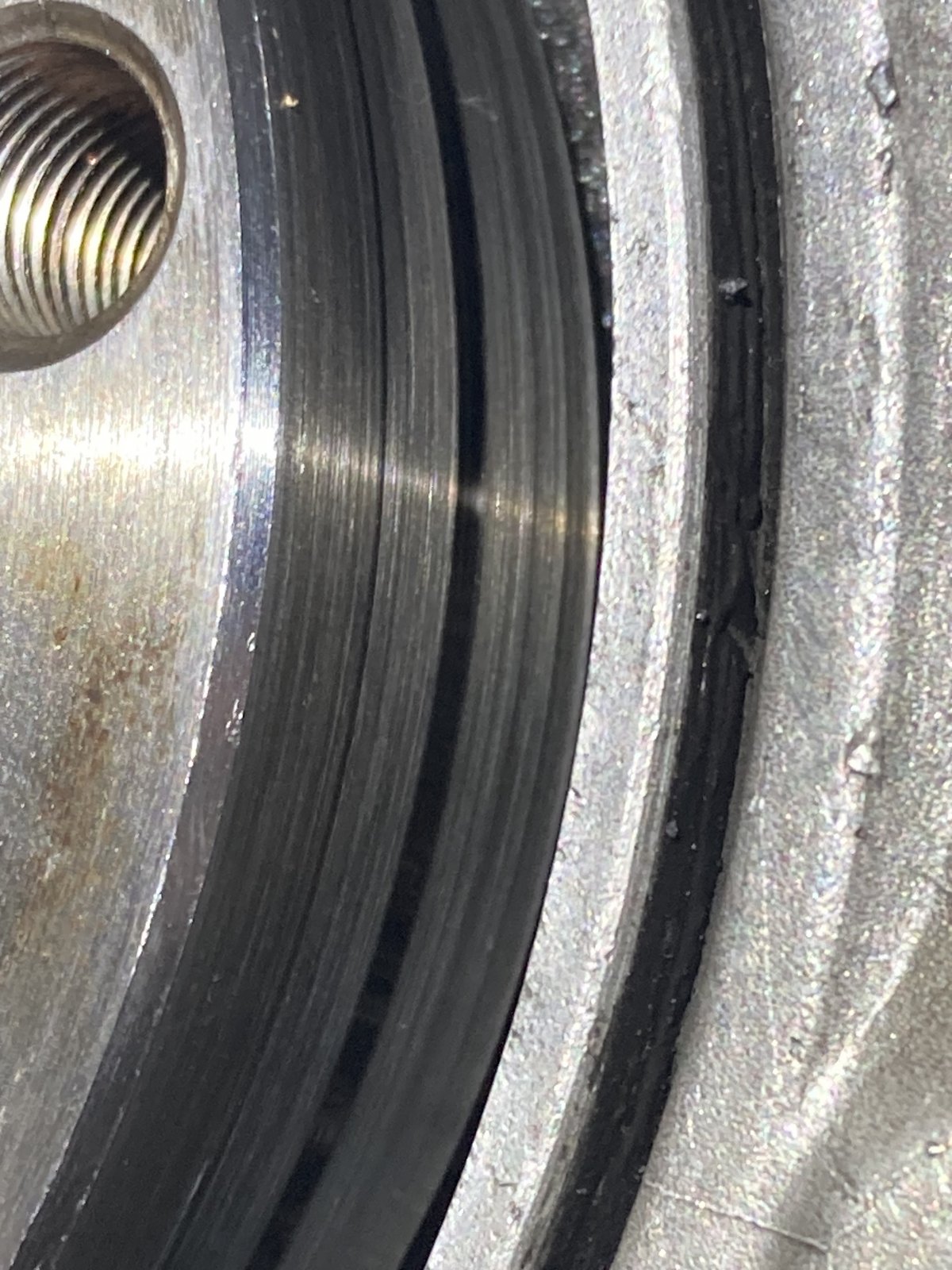 RMS crank scoring 2.JPG